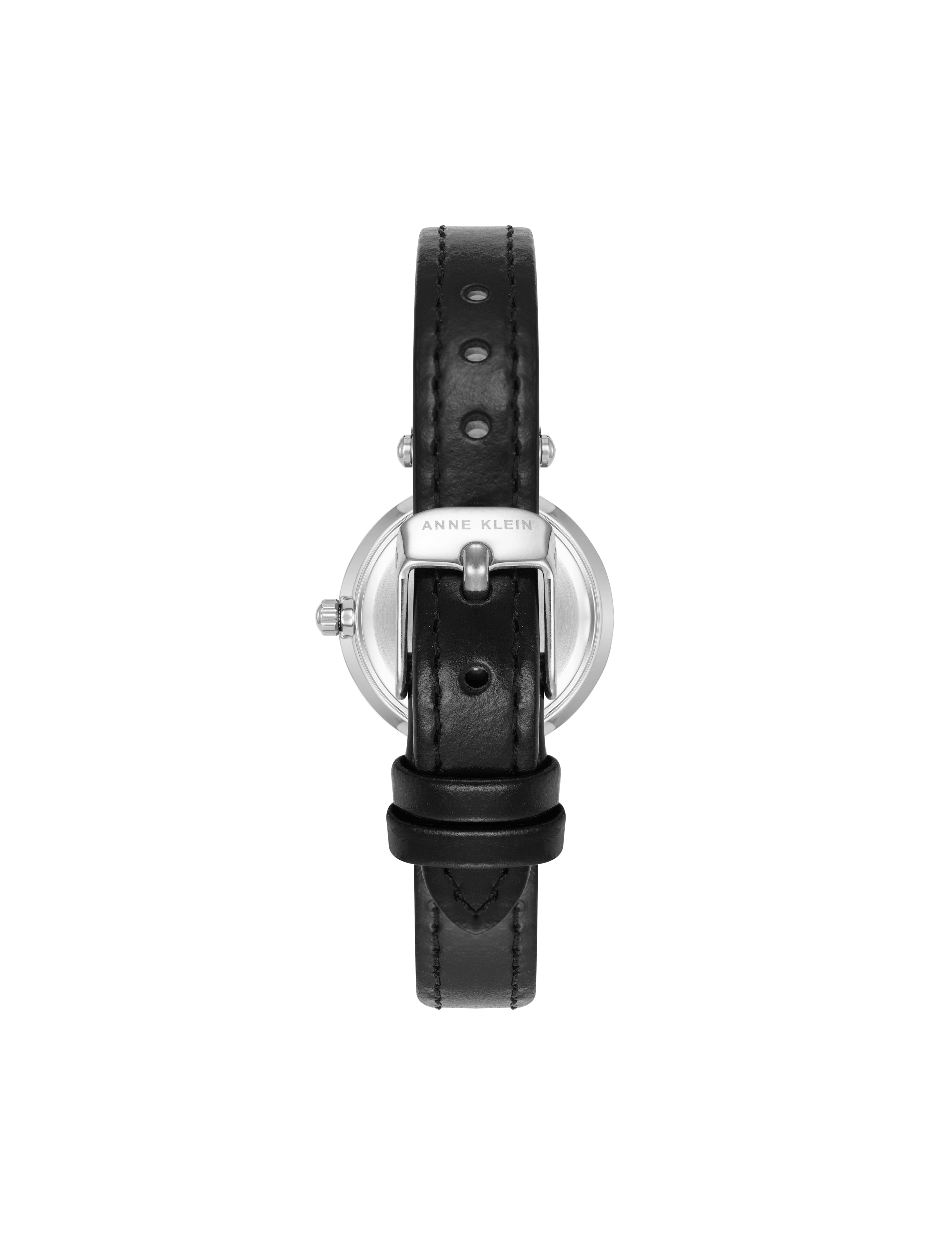 Essential Leather Strap Wristwatch