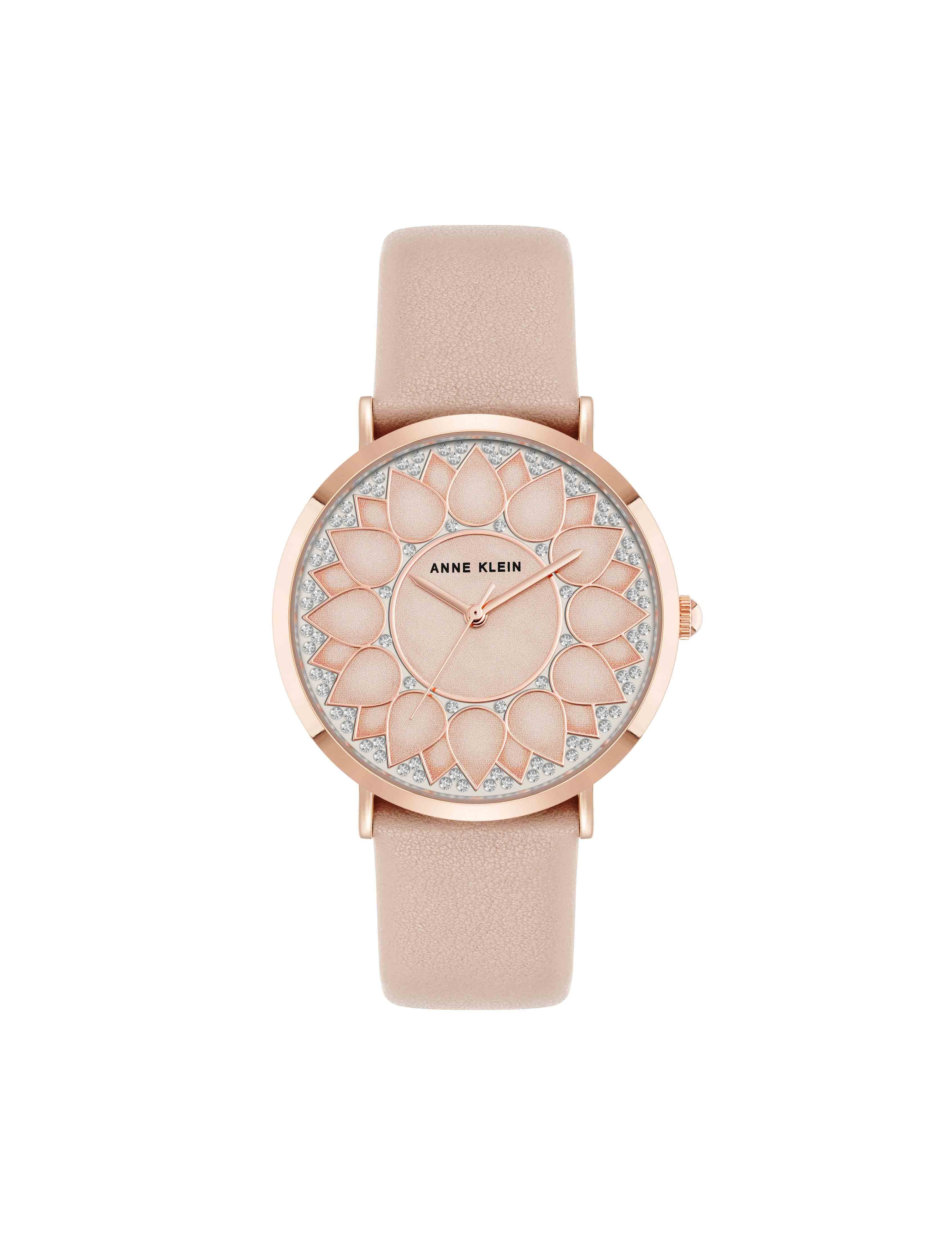 Patterned Dial Strap Watch