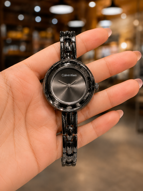 Calvin Klein – Montre Bracelet Élégance