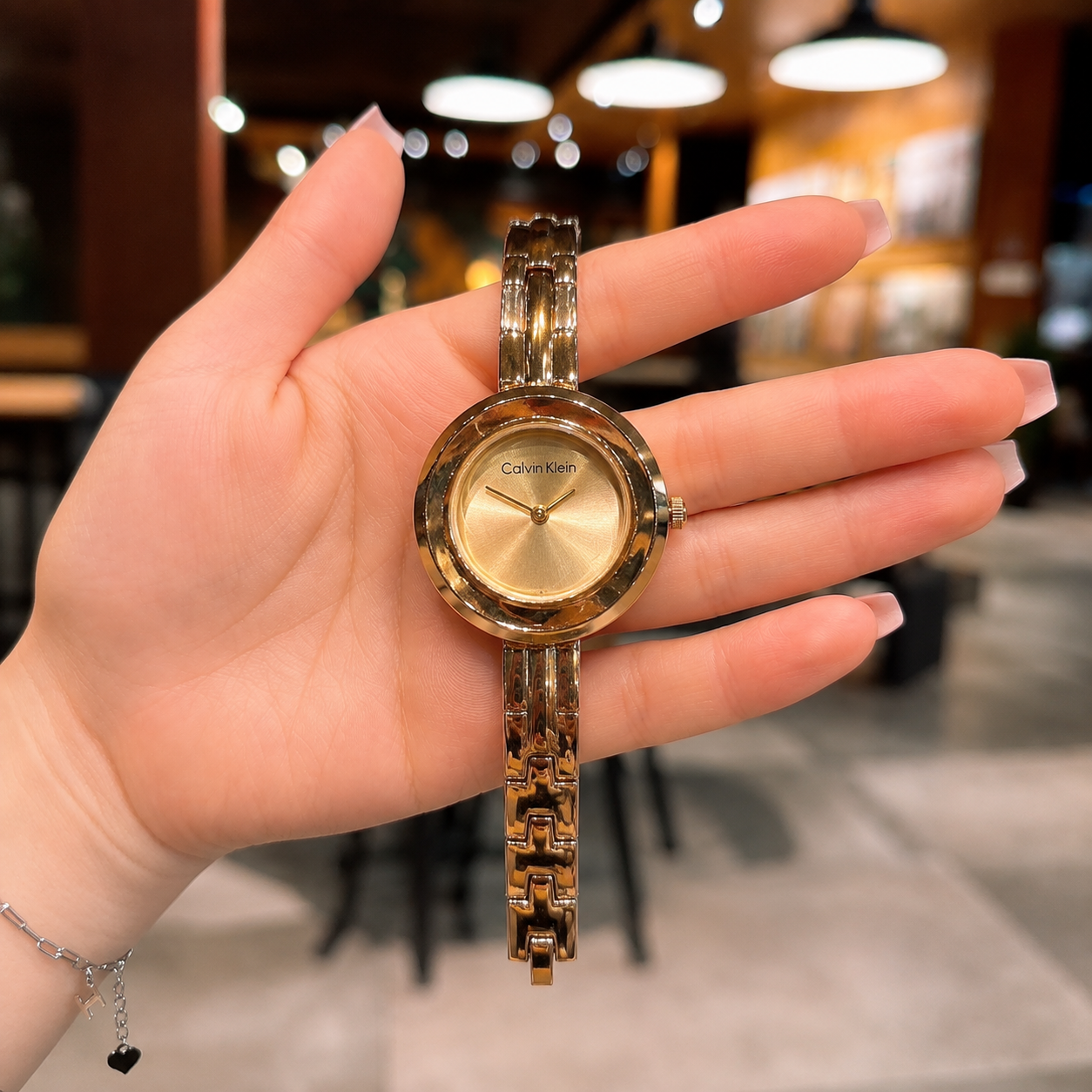 Calvin Klein – Montre Bracelet Élégance