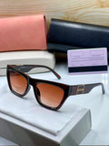 BURBERRY Prestige Signature