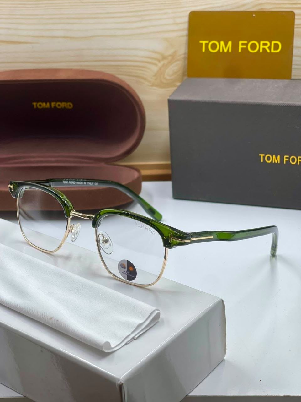 Tom Ford Héritage Chic