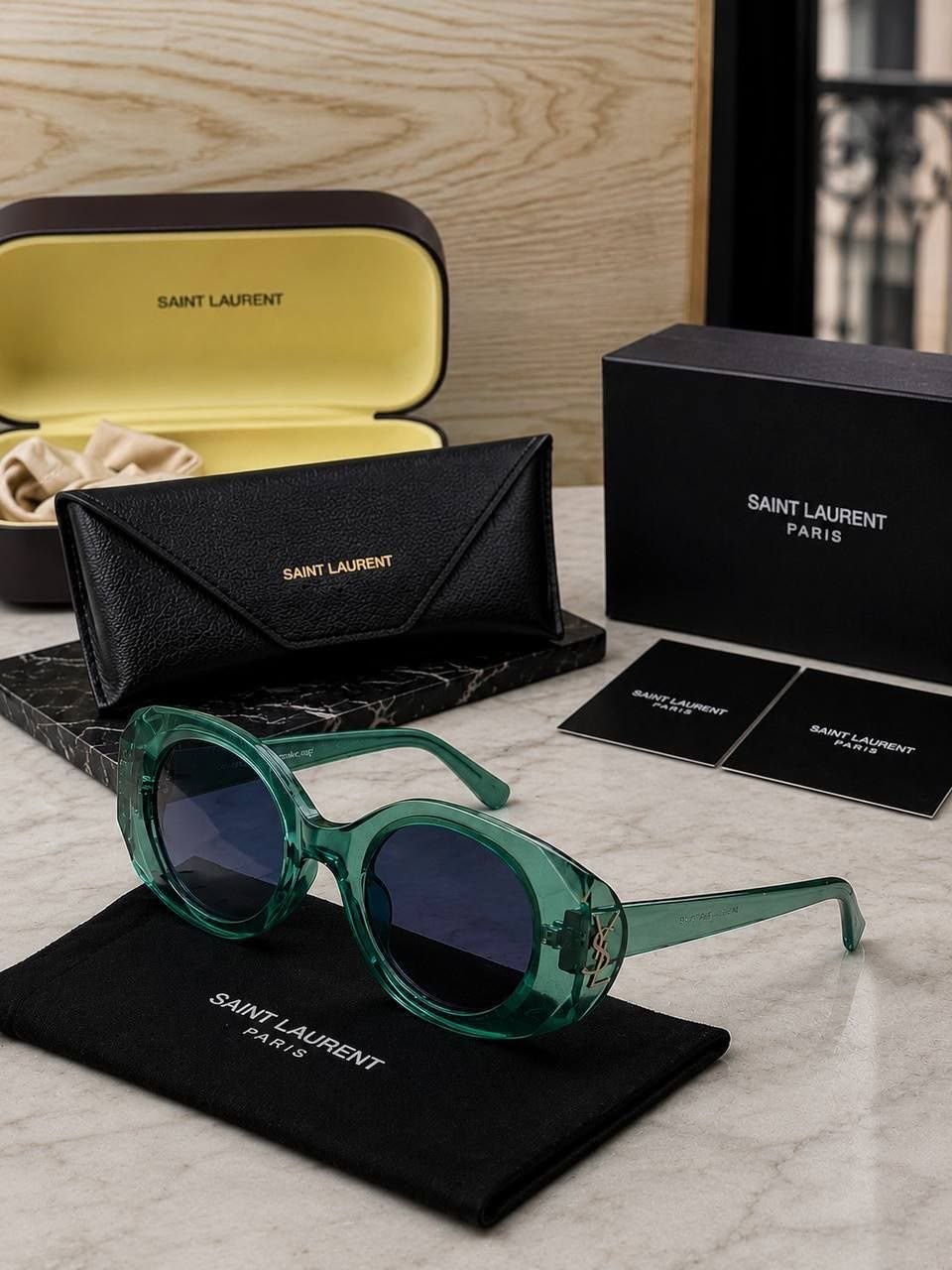 Saint Laurent Paris Signature