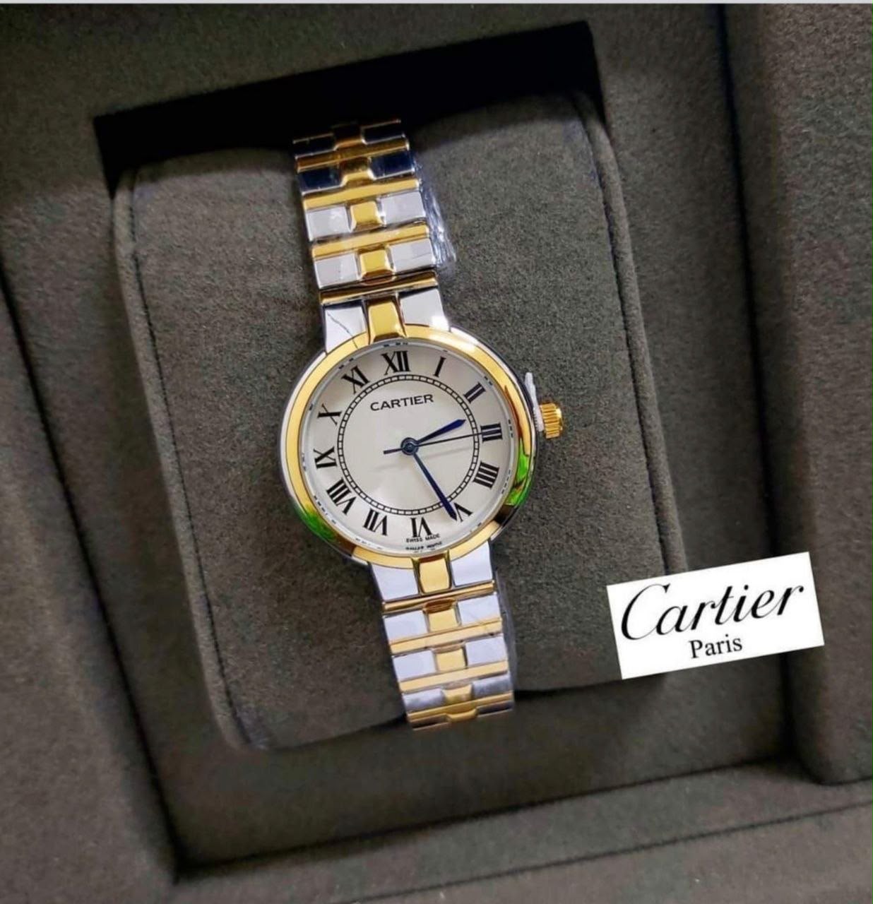 Cartier Paris– Montre Femme Élégance Intemporelle