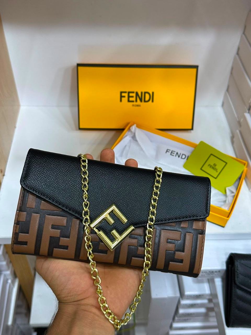 Sac Portefeuille Fendi FF à Chaîne