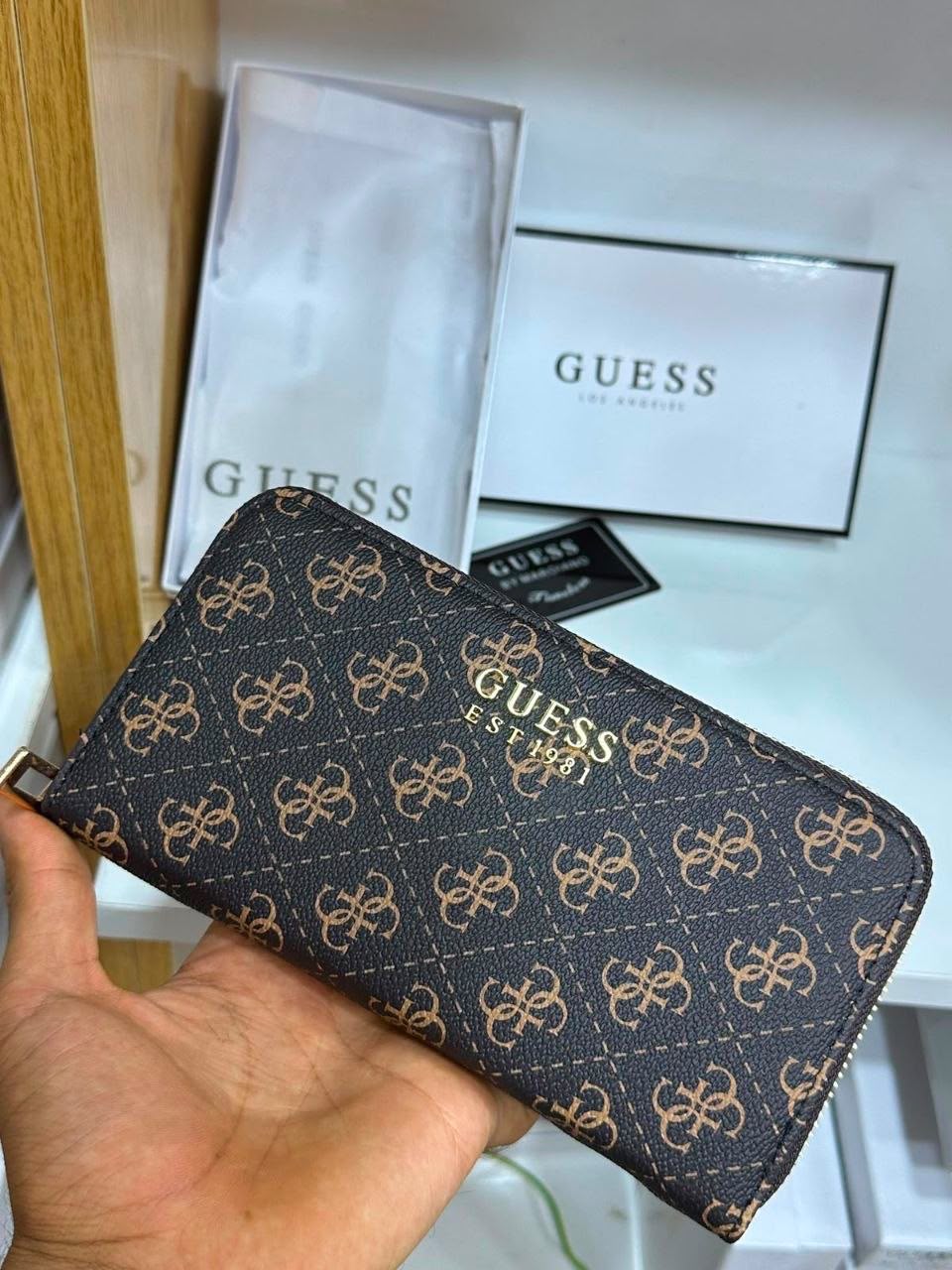 Portefeuille Guess avec Packaging Complet