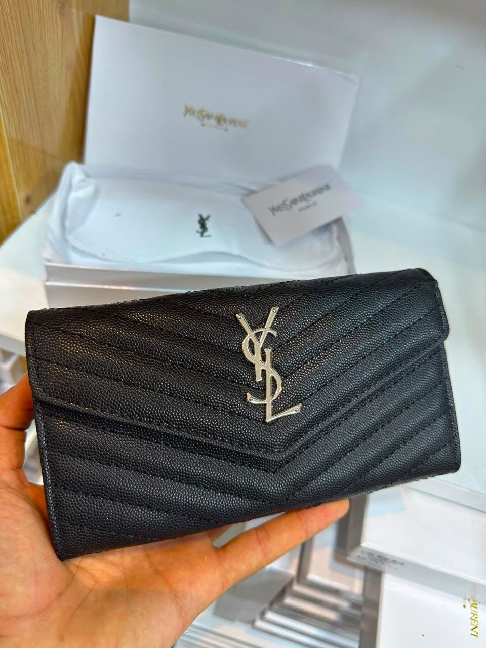 Portefeuille Saint Laurent Matelassé