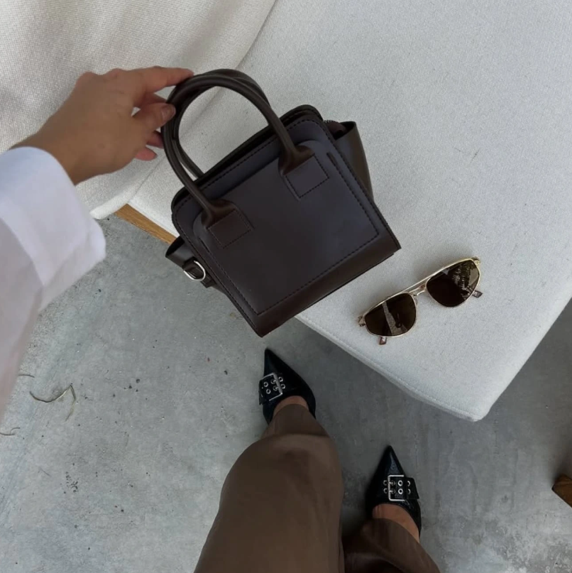 Sac à main élégant avec bandoulière