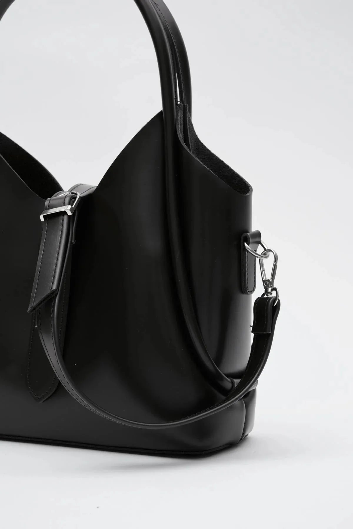 Sac à main élégant 2 en 1 avec pochette assortie