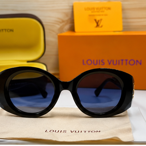 LOUIS VUITTON Icon Prestige