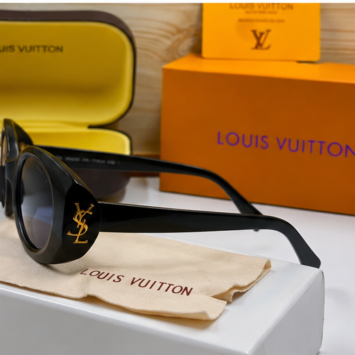 LOUIS VUITTON Icon Prestige