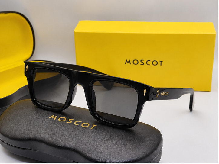 MOSCOT – Lunettes de Soleil Carrées Noir Élégance